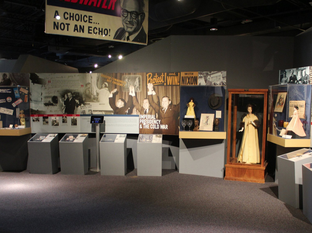 Presidential Archives and Leadership Library-奥德萨必去景点