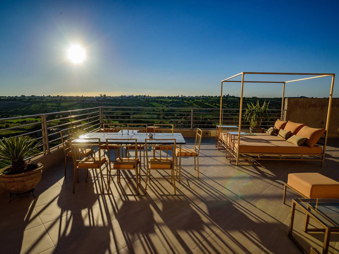 Bouzama酒店住宿-La Maison Rayhan