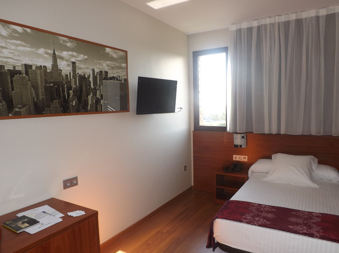 Hotel Reus Park主图