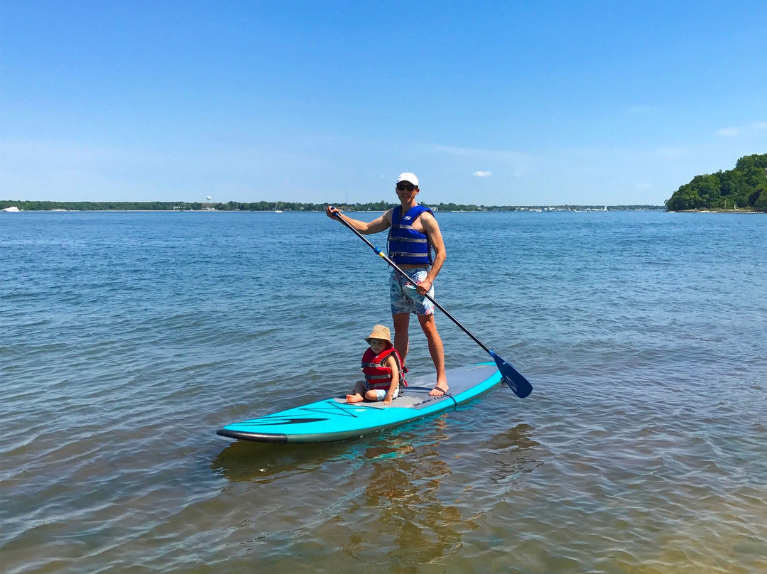 Venture Out Shelter Island Paddle Board And Kayak Rentals景点图片