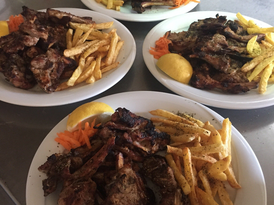 Arnissa餐馆和美食-Taverna Kedrona