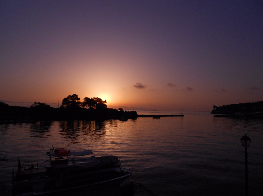 Elena Apartment主图