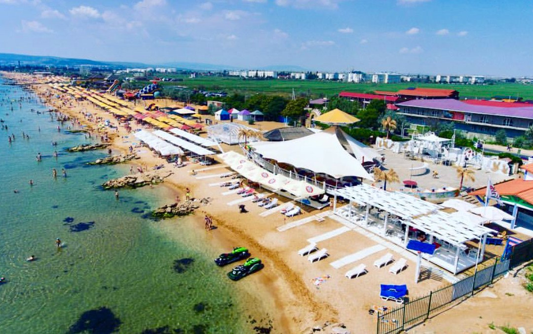 Beach Club 117-Feodosia必去景点