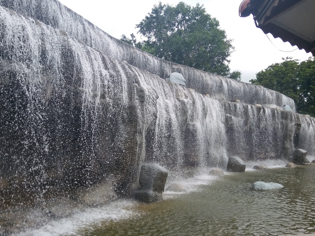 Naypyidaw Water Fountain Garden-内比都必去景点