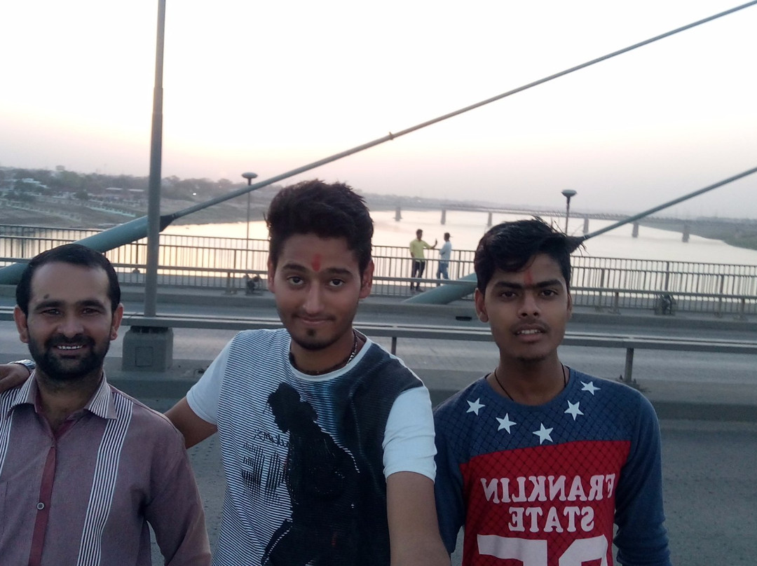 New Yamuna Bridge景点图片