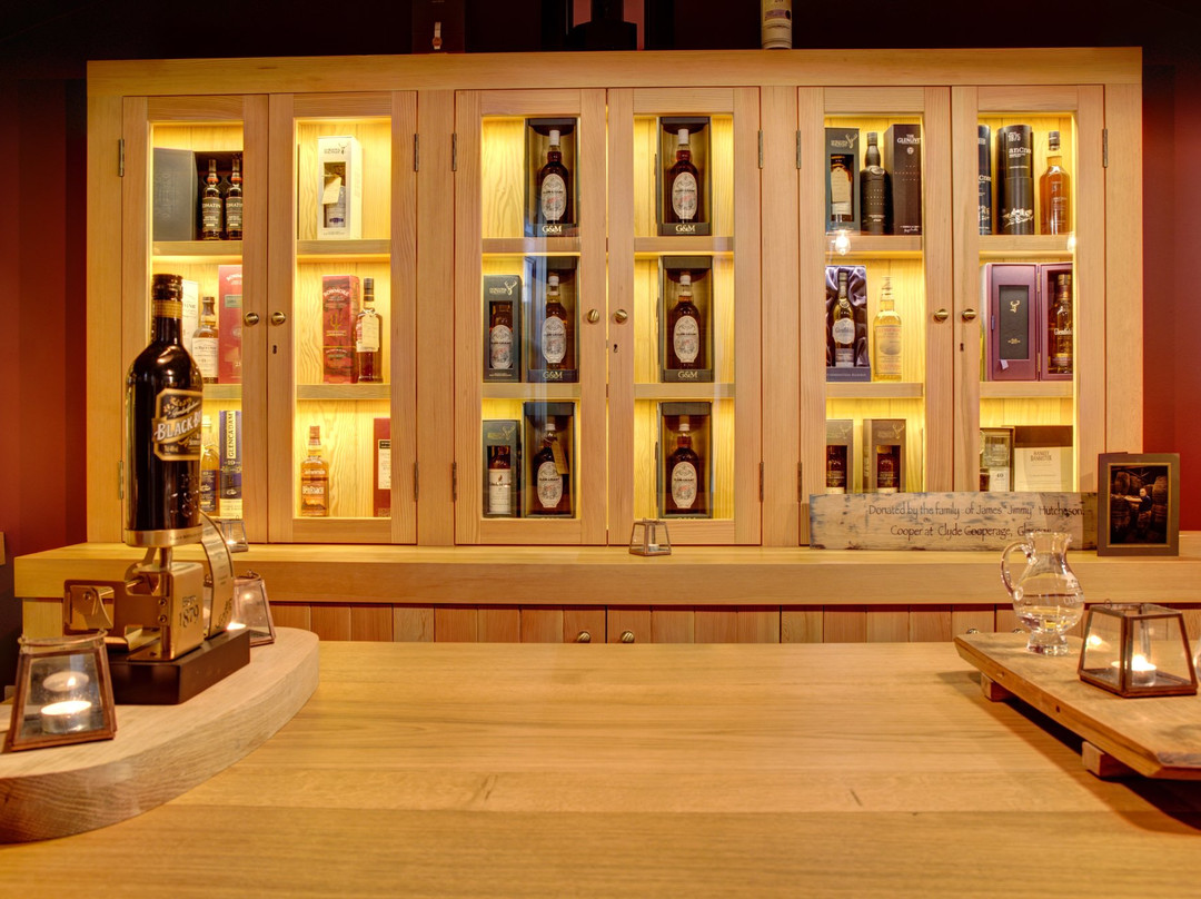 The Carnegie Whisky Cellars景点图片