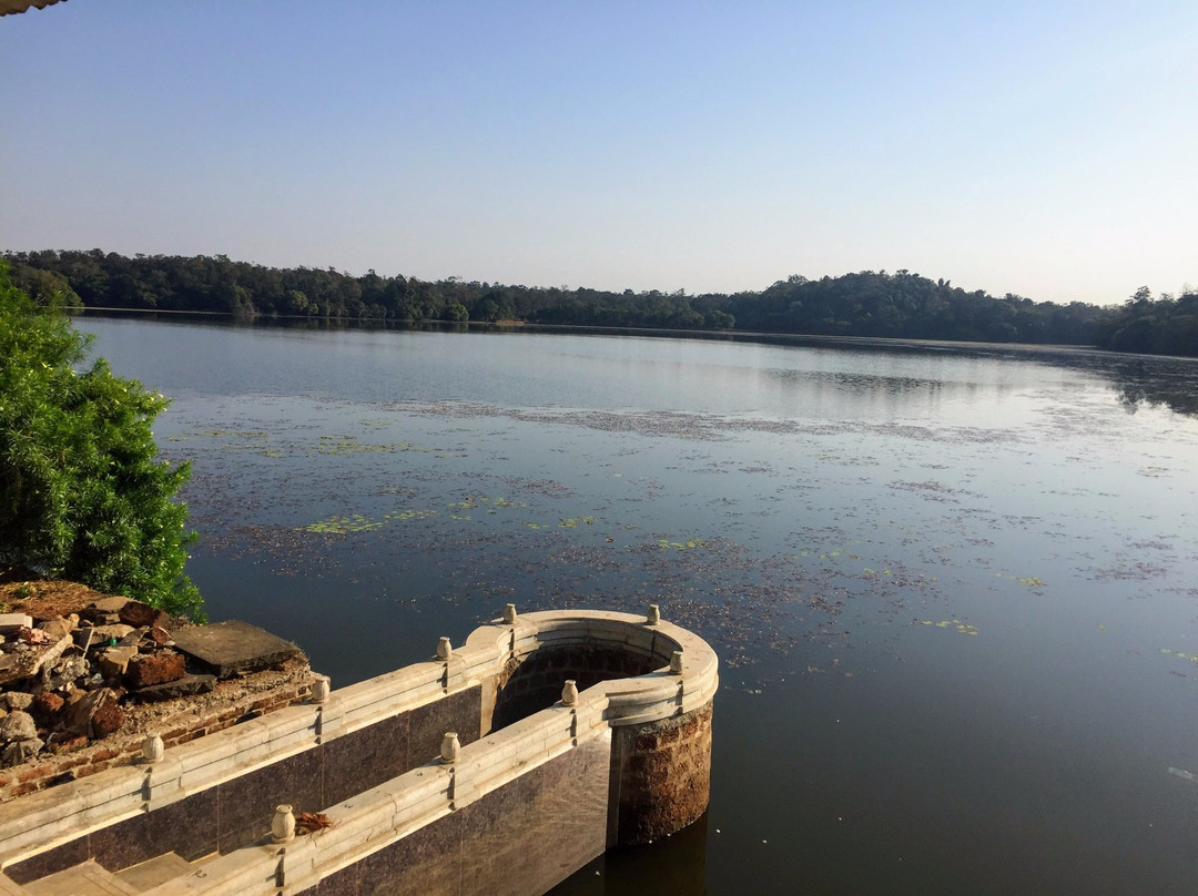 Kavadikeri Lake Temple-Yellapur必去景点