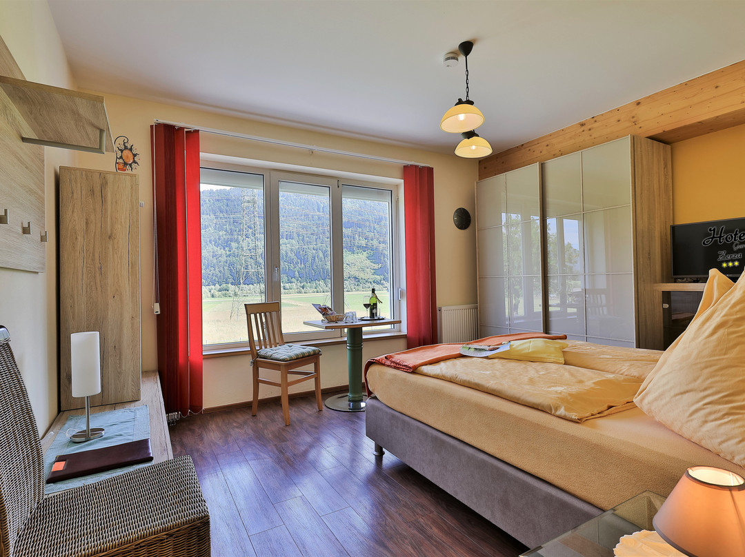 Hotel Garni Zerza主图
