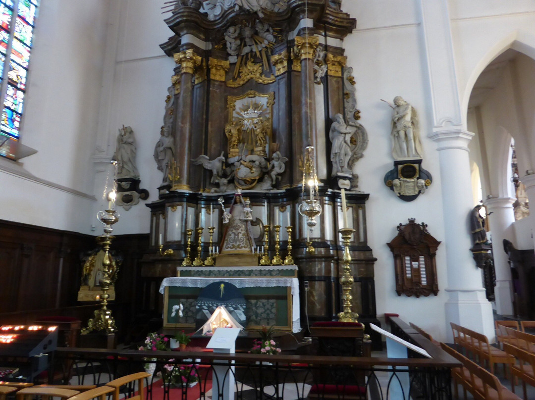 Saint Peter's Church-腾尔浩特必去景点