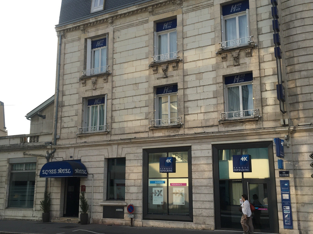 Elysee Hotel主图