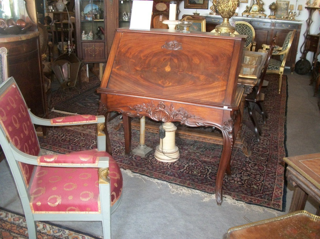 Antiquités Décors dantan景点图片