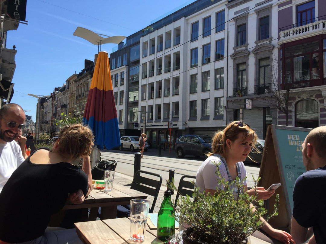 Den Hoek Af