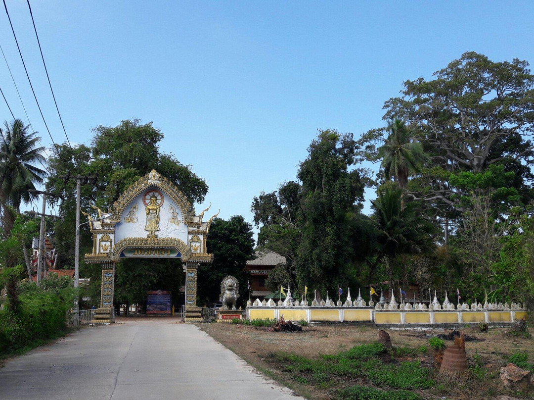 Wat Samret-马叻必去景点