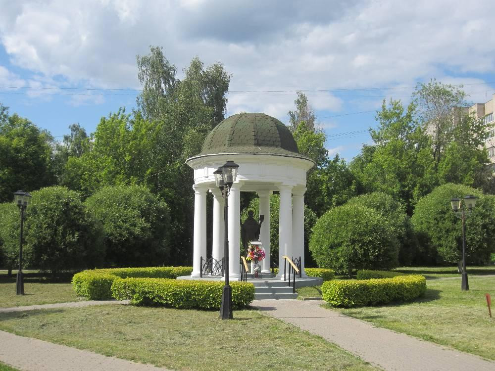 Monument to Saint Nicholas景点图片