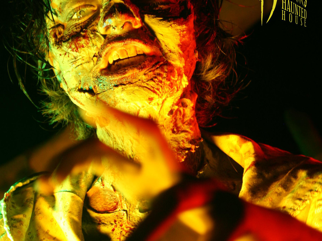 13 Stories Haunted House-纽南必去景点