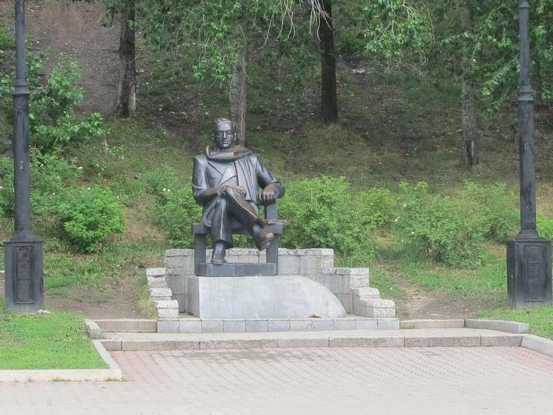 N.P. Zadornov Monument-哈巴罗夫斯克必去景点