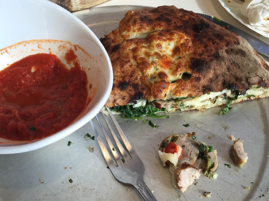 Rina's Pizzeria & Cafe