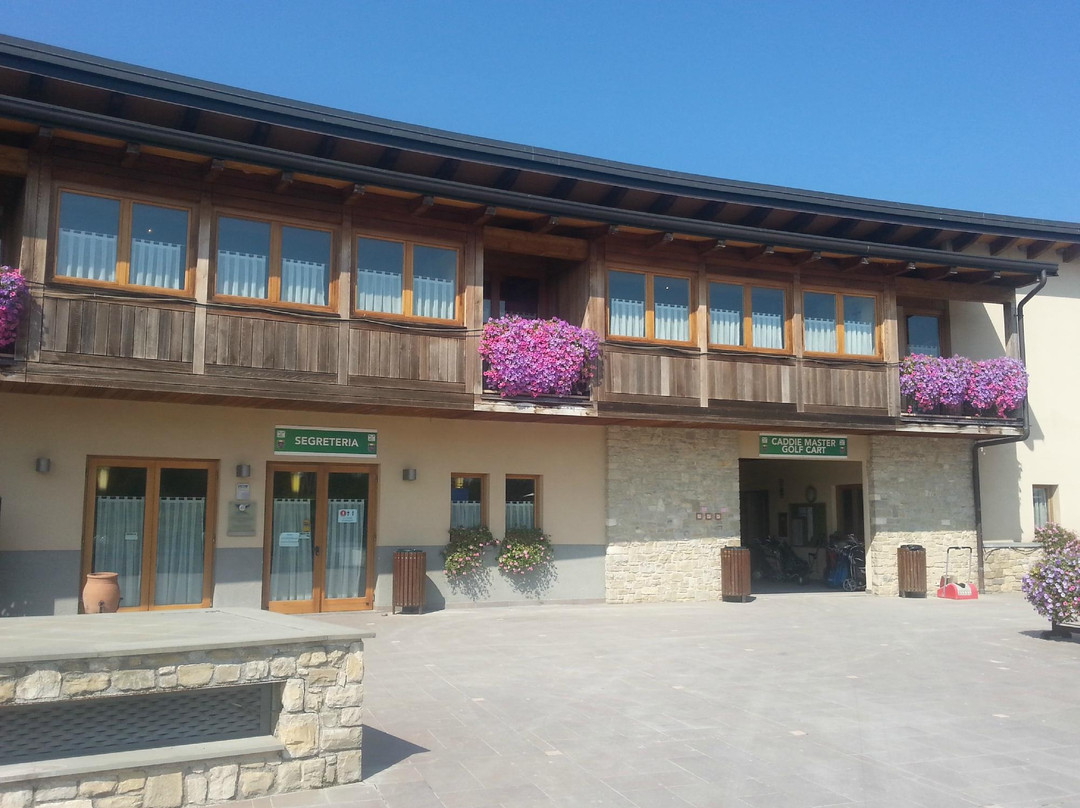 Active Hotel Paradiso Golf Wellness Centre-佩斯基耶拉德尔加尔达必去景点