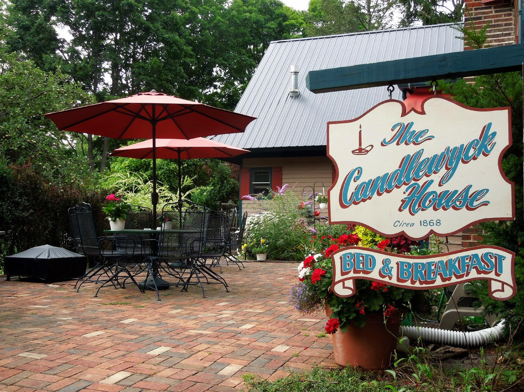 The Candlewyck House主图