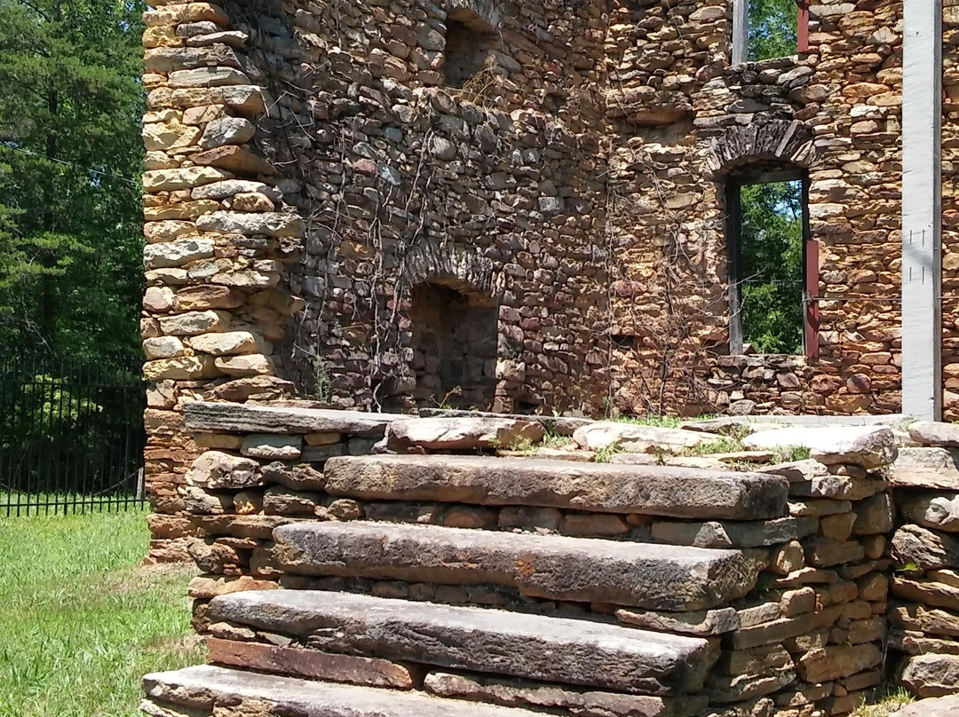 Colonel Jack Martin Rock House景点图片