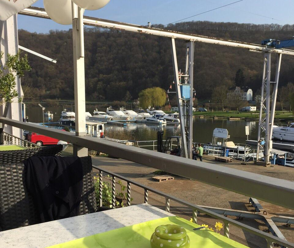 Wolken餐馆和美食-Hafenrestaurant Capitano