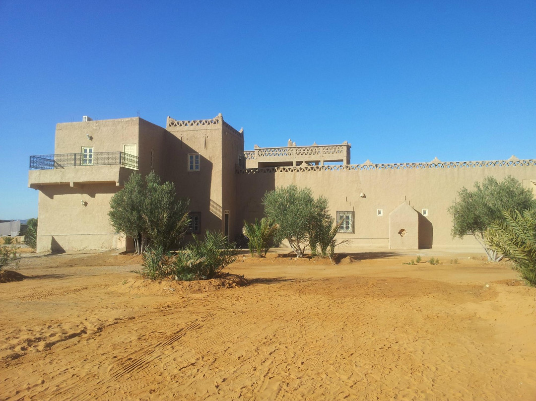 Khemliya酒店住宿-Auberge Kasbah La Rose De Sable