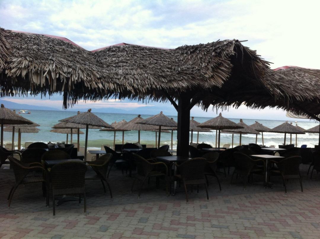 Siviri Beach-Síviri必去景点