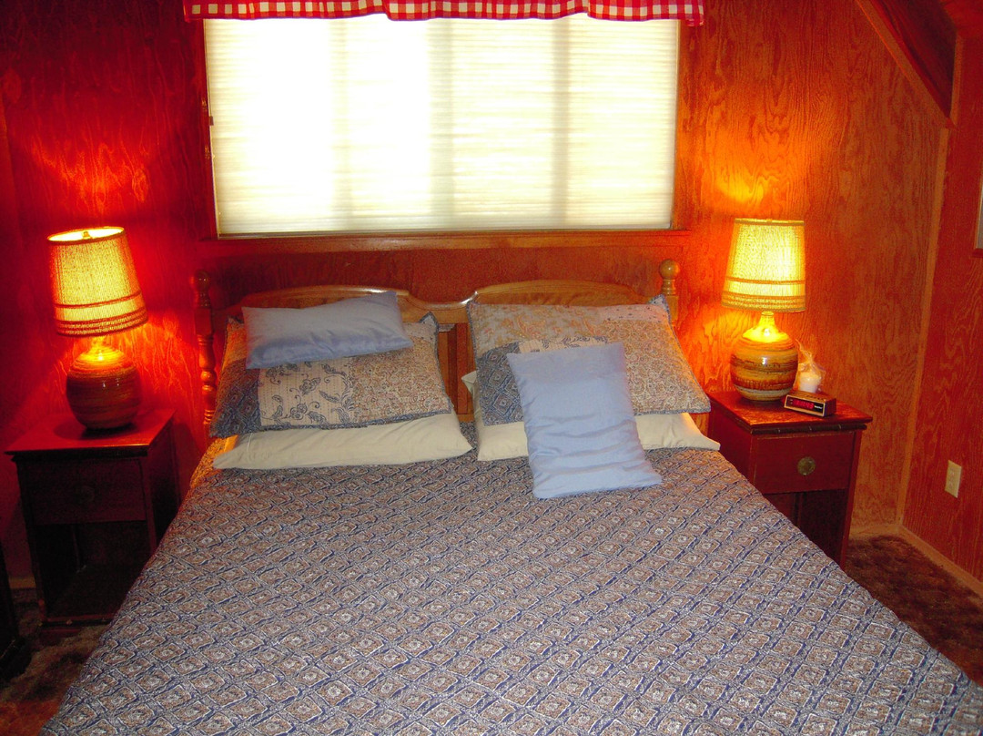 Owl's Nest Lodging