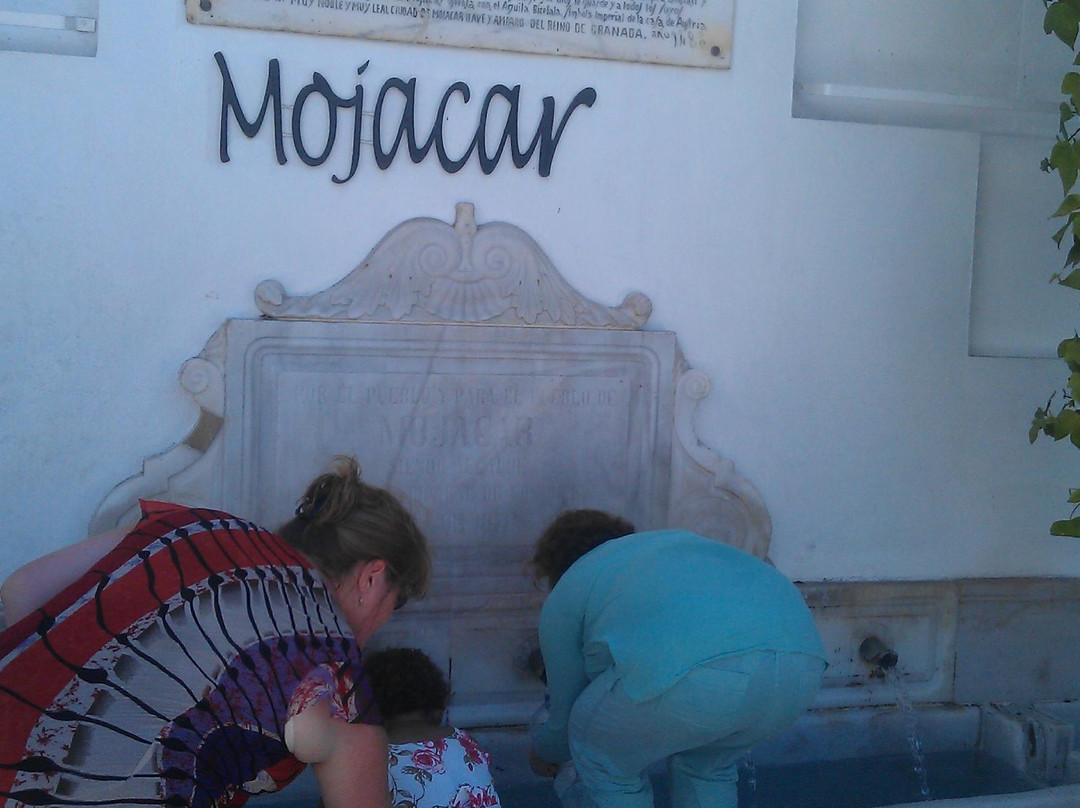 Fuente Publica de Mojacar景点图片
