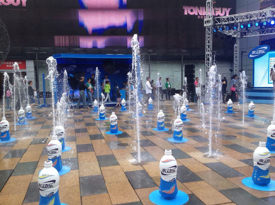 三里屯太古里-北京市必去景点