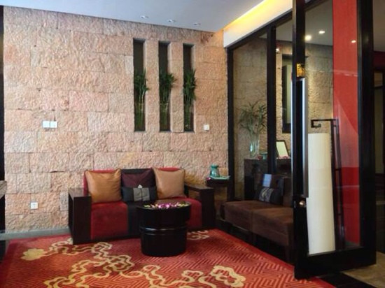 丽江悦榕庄酒店主图