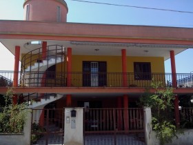 B&B SteLuRe