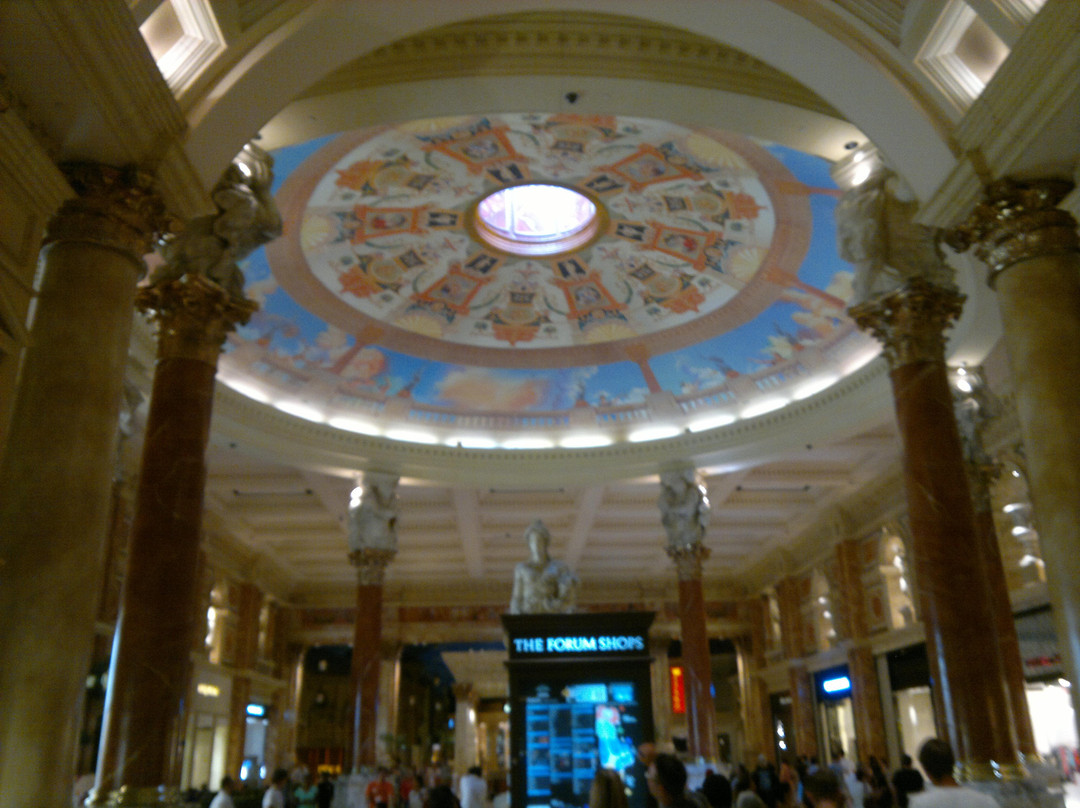 凯萨皇宫购物中心-拉斯维加斯必去景点