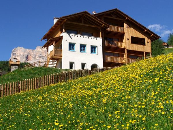 Apartments Serghela