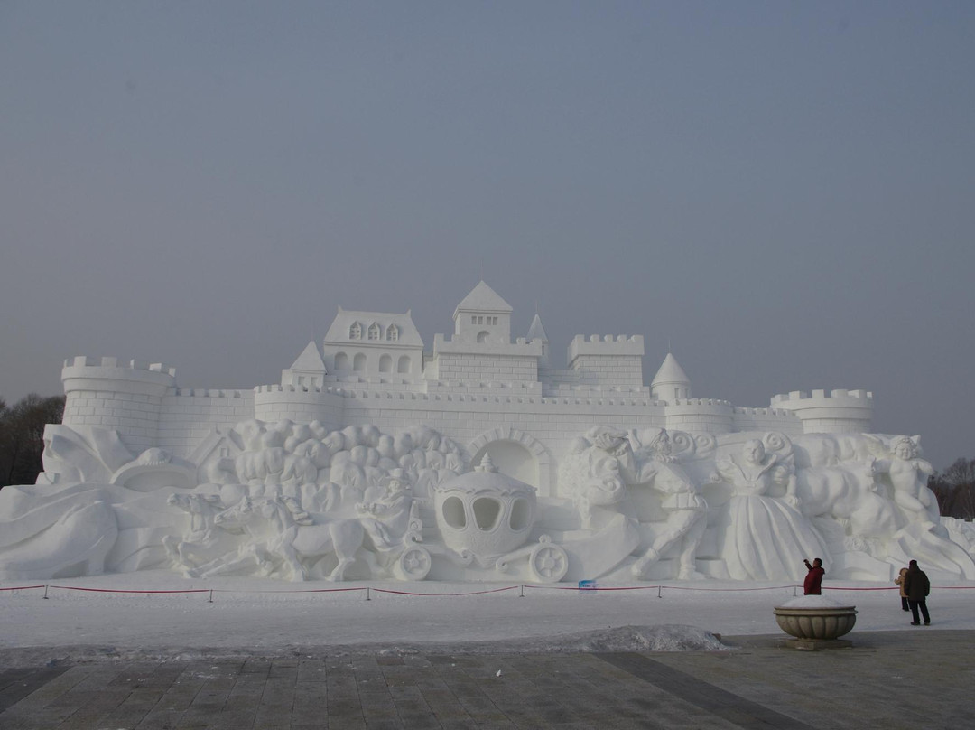 万达假日酒店主图
