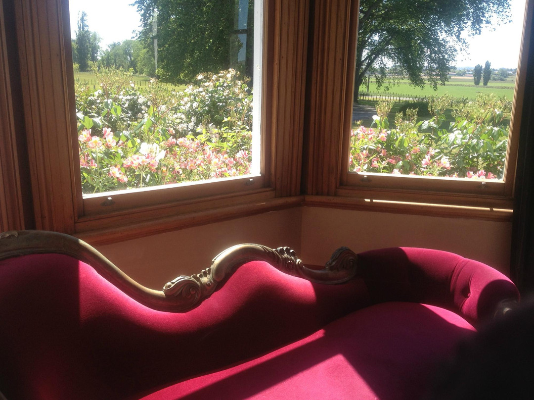 Woburn Homestead主图