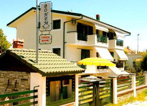 Bohem House Apartments