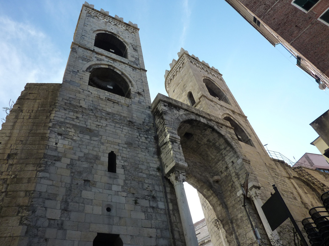 Torri di Porta Soprana-热那亚必去景点