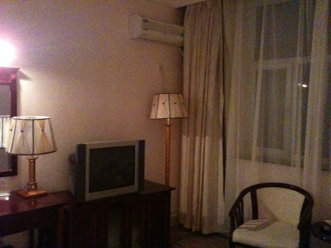 长白山大厦主图