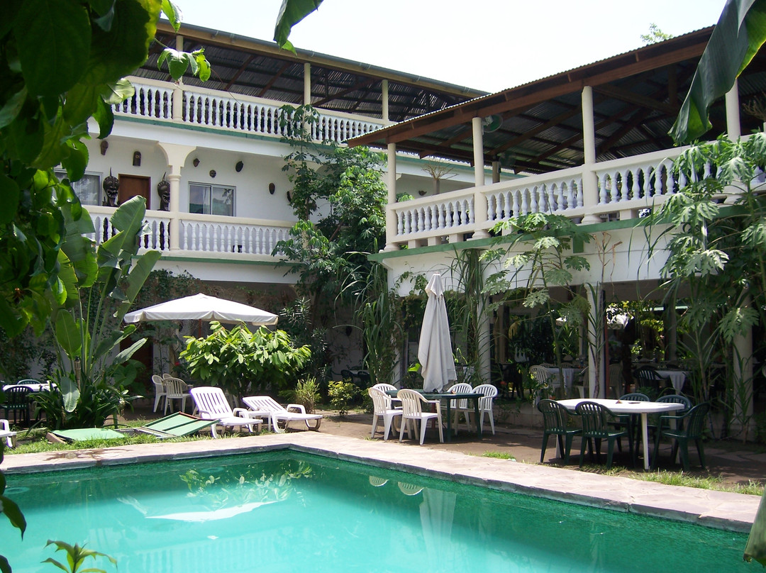 Villa Monama