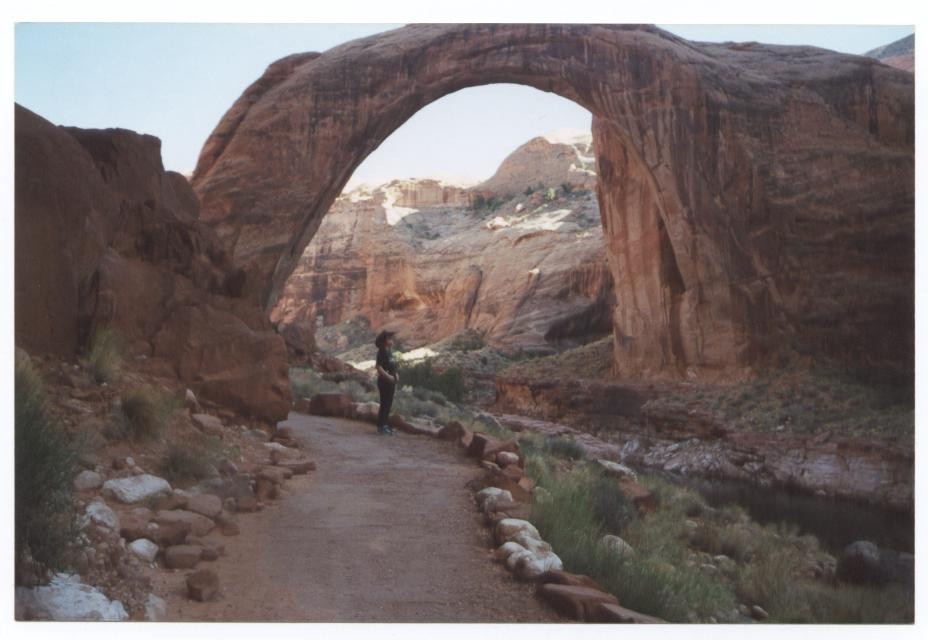 彩虹桥国家纪念地-鲍威尔湖必去景点