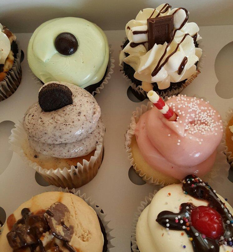 Sweet Treasures Cakes