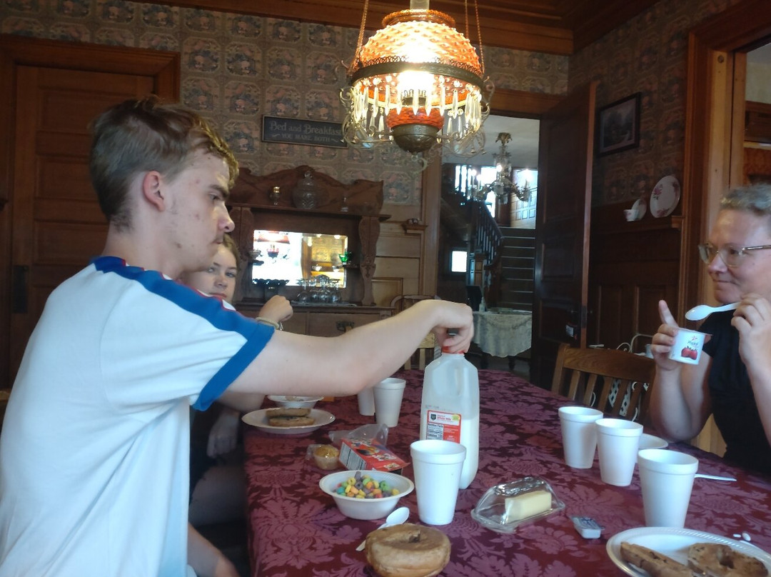 Victorian Charm Inn主图