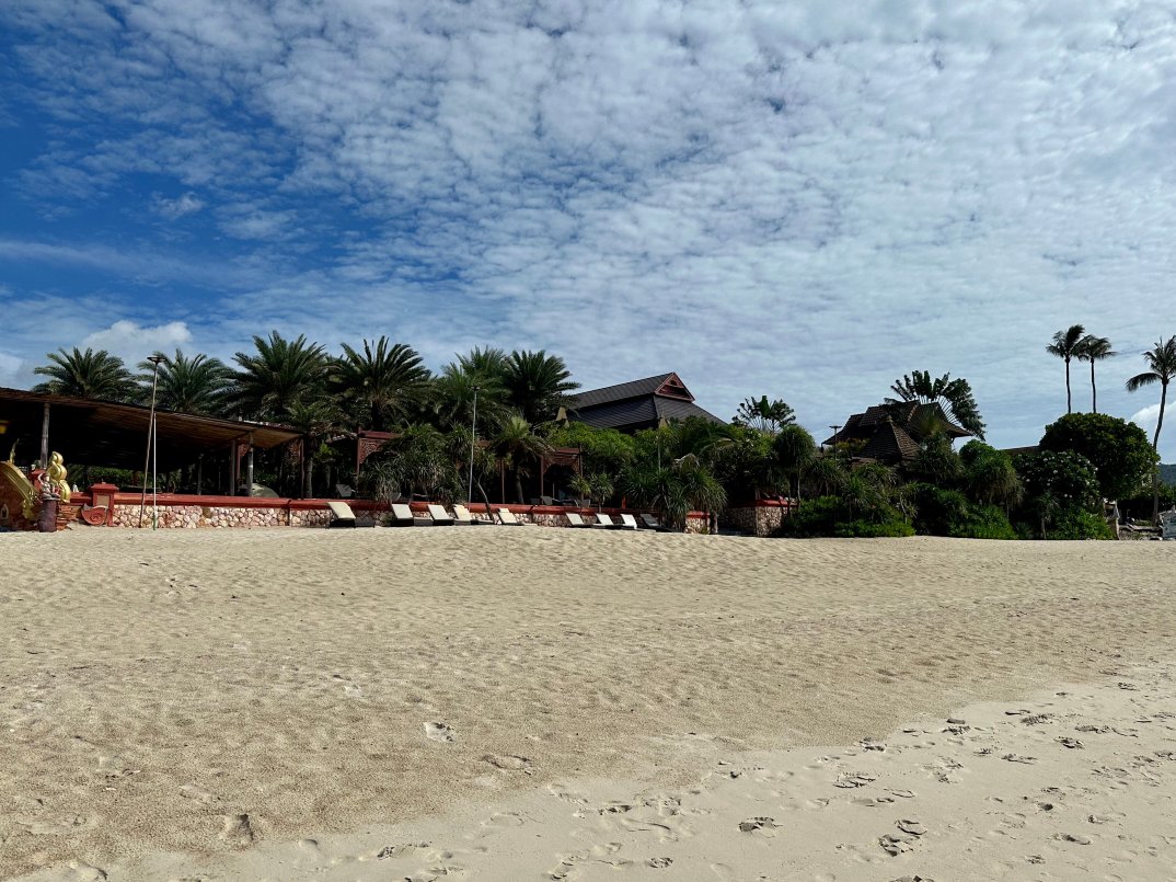 阿玛塔拉普拉泳池别墅-泳池