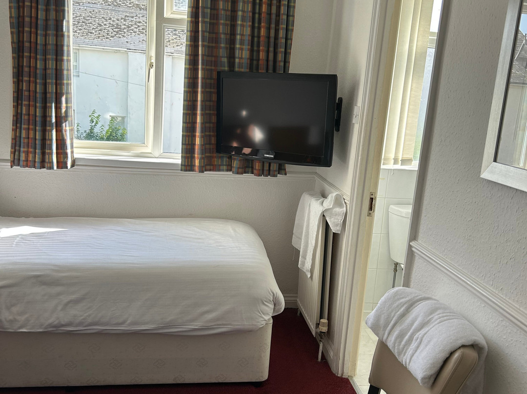 The Queens Hotel主图