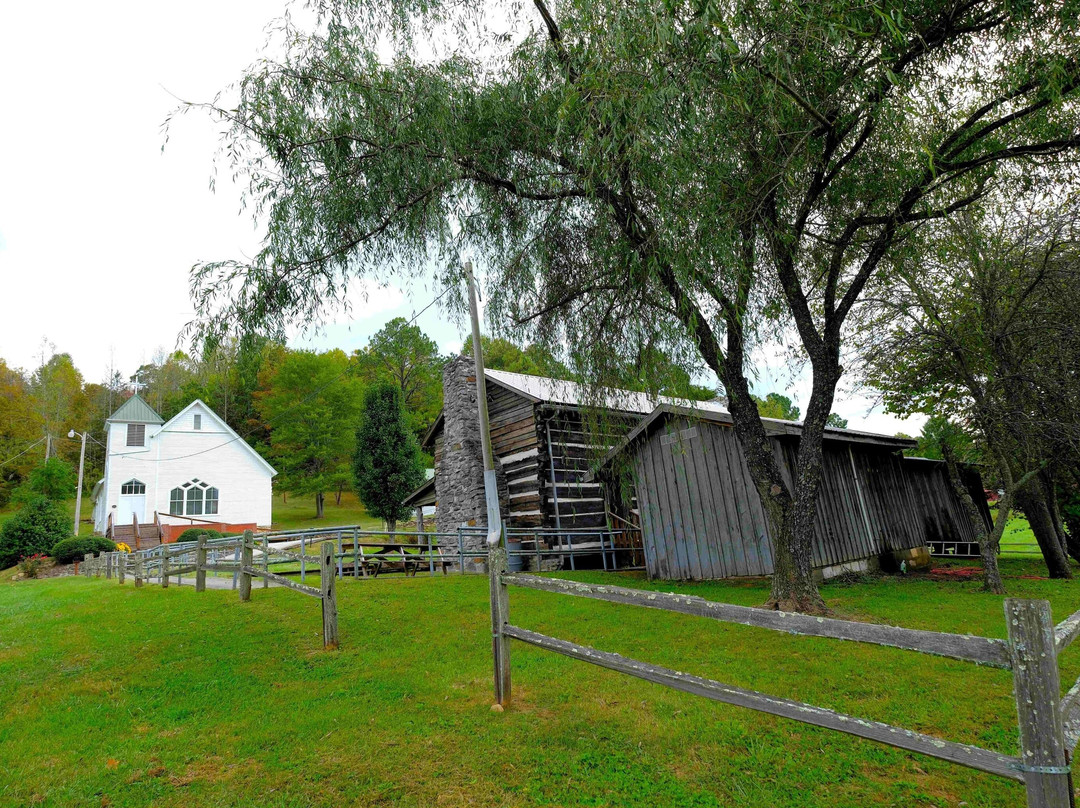 Vardy Community Historical Society - Church Museum景点图片