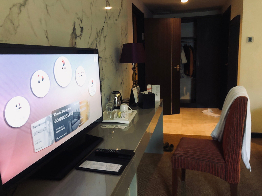 瑞雅帕卢瑞士贝尔酒店主图