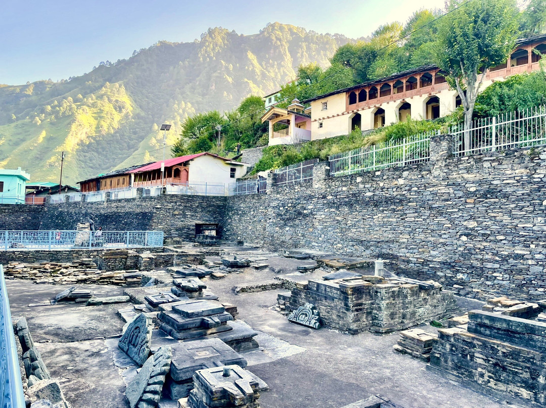 Lakha Mandal Temple景点图片
