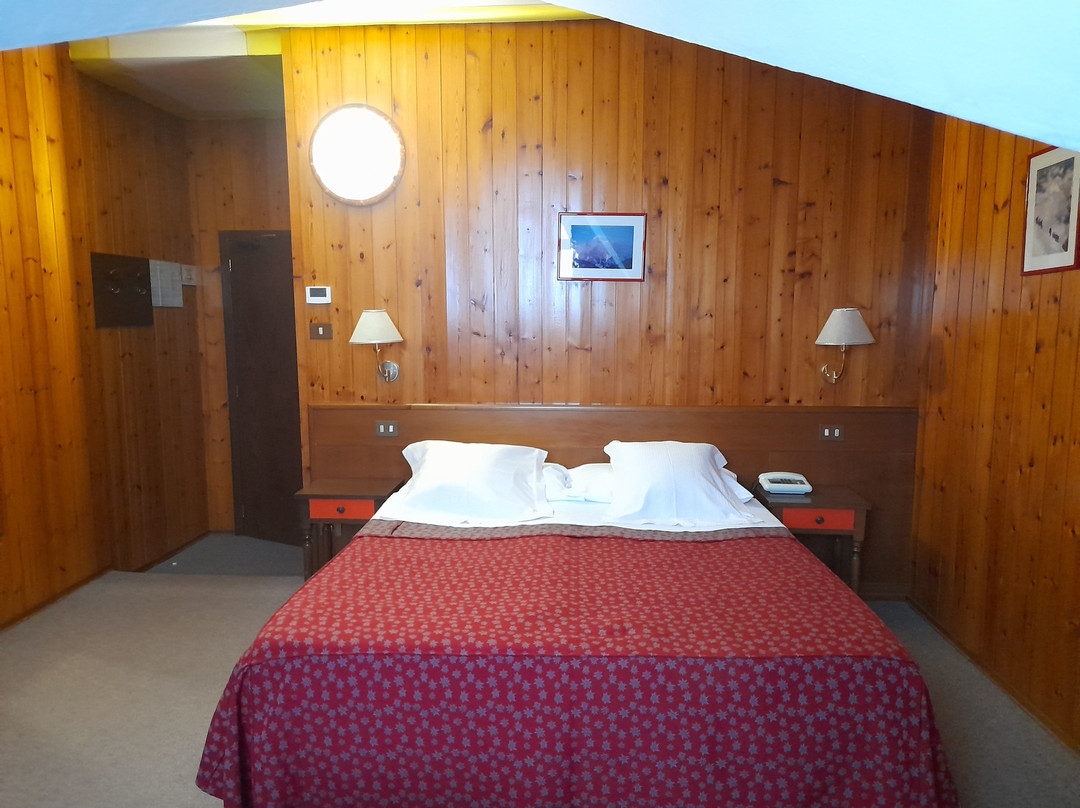 Hotel Beau Sejour主图