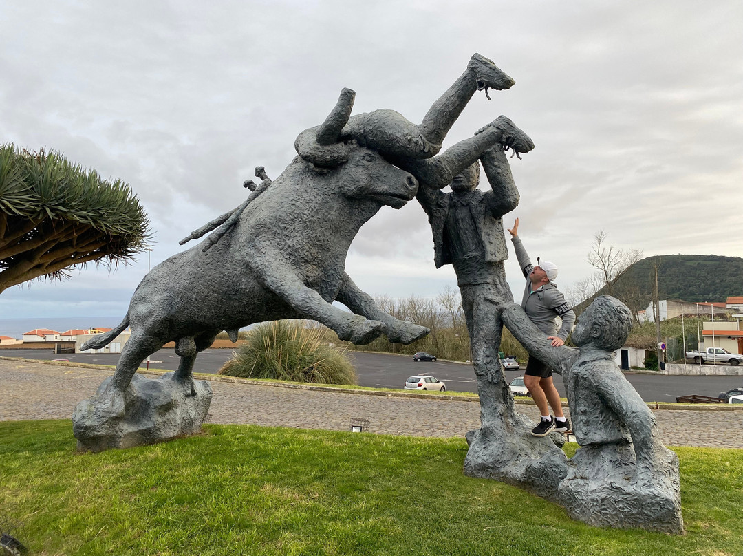 Monumento Ao Toiro (bull Monument)-亚速尔群岛英雄港中心区必去景点